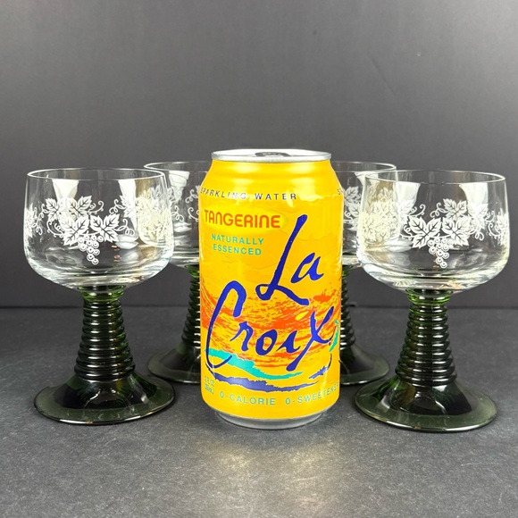 Vintage Green Beehive Stemmed Roemer Etched Grape Cordial 4 Oz Glasses. Set Of 4 - Picture 12 of 13